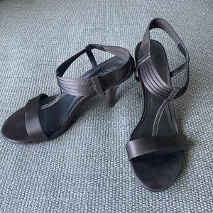 Kenneth Cole Women Heels